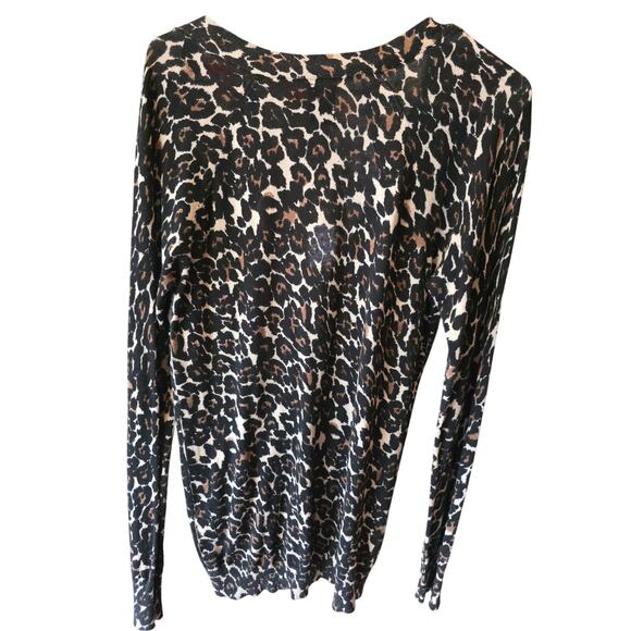 Nollie Animal Print Cardigan Sweater S Womens Button Front Pockets Normcore - Picture 4 of 4